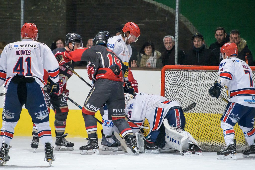 HYC Herentals AHOUD Devils Nijmegen Face-Off IJshockey